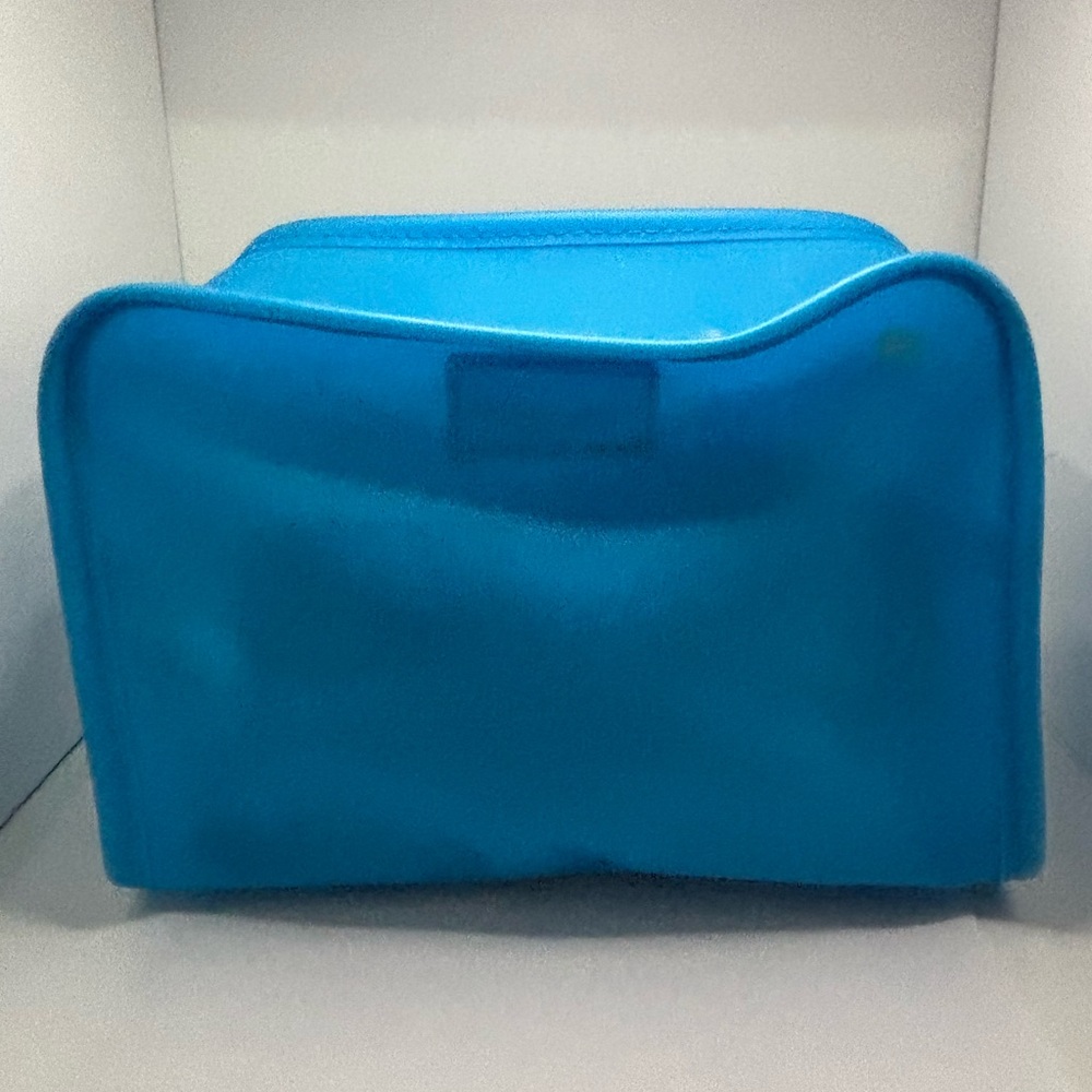💋5/$25💋 Bath and Body Works Cosmetic Bag